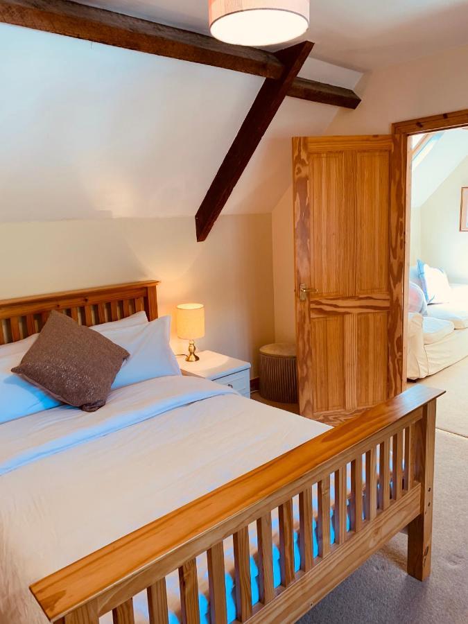 The Granary Villa Abergavenny Buitenkant foto